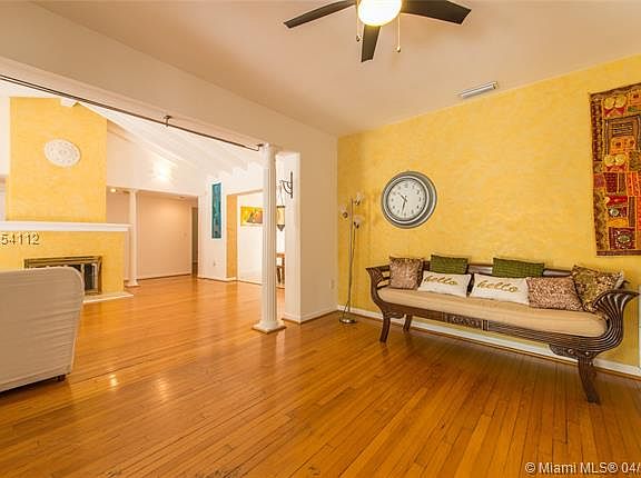 3rd image of 1608 Tigertail Ave #0