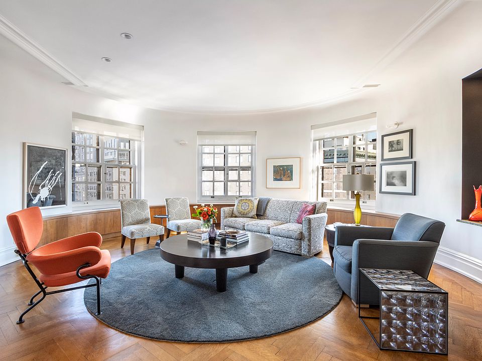 1st image of 2109 Broadway #12109-129