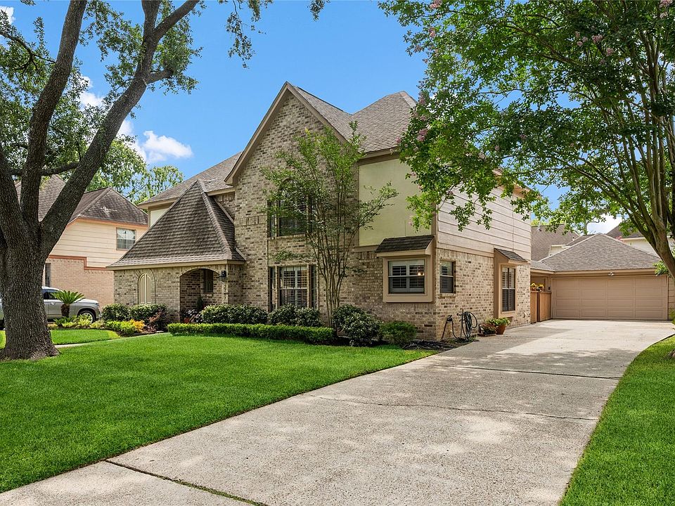 1st image of 3207 Blackcastle Dr