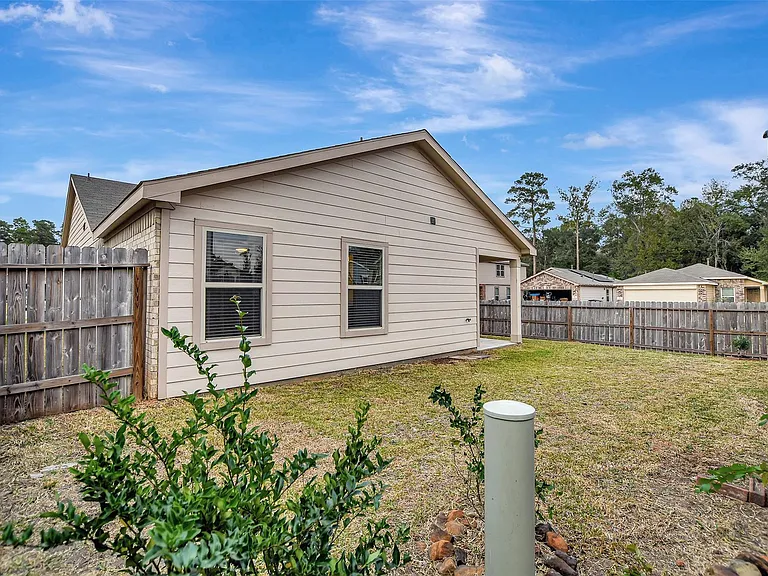 9403 Castillo Ct — Photo 37