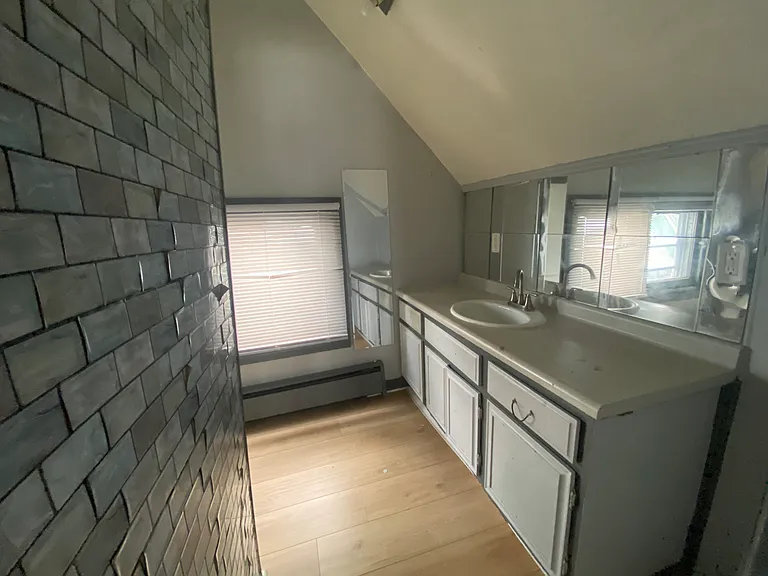 726 Buffalo Ave #3 — Photo 10