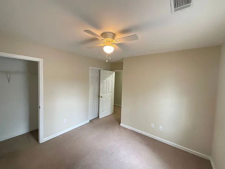 413 Northrop Pl — Photo 10