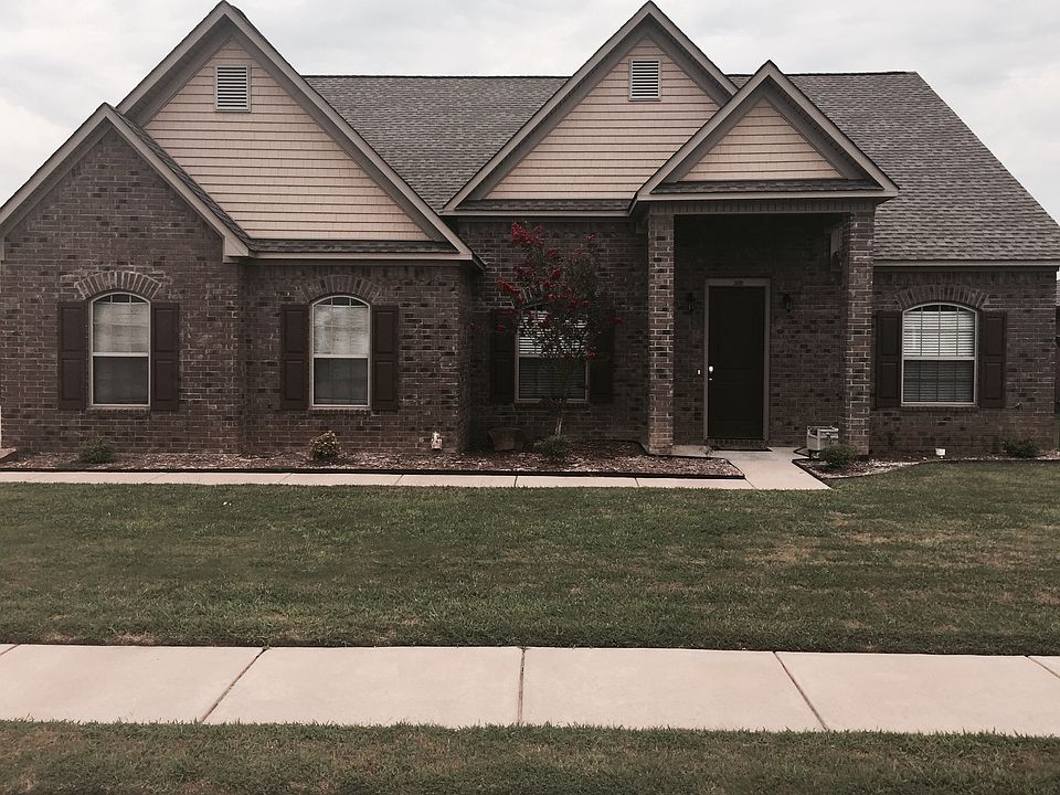 1st image of 3400 N Crescent Dr