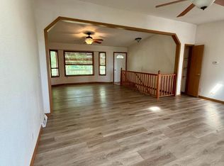 13801 State Route Mm SE, Agency, MO 64401