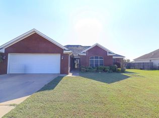 412 Harmony Cv, Trumann, AR 72472