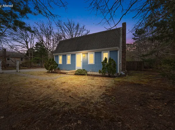 128 Quaker Meetinghouse Road, East Sandwich, MA 02537