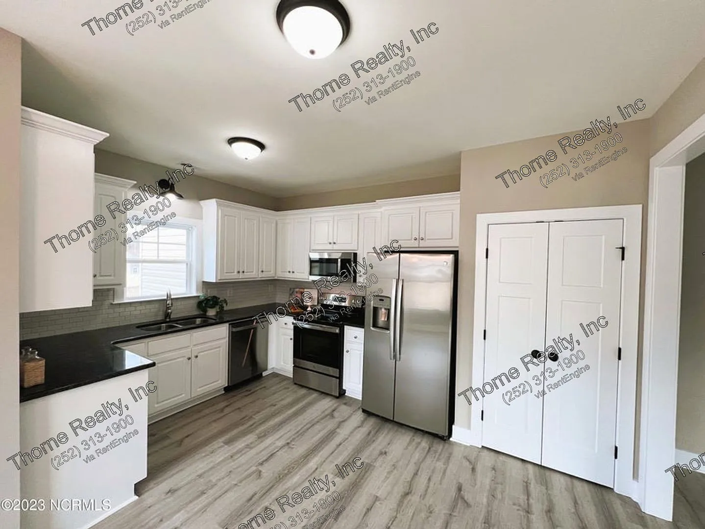 3 bed, 2.0 bath, 1491 sqft, $1,795 — Photo 4