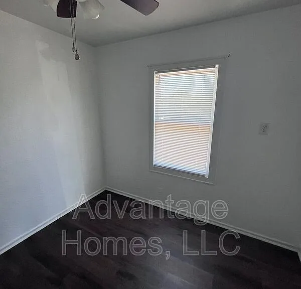 1015 N Scott Ave #108-5 — Photo 18