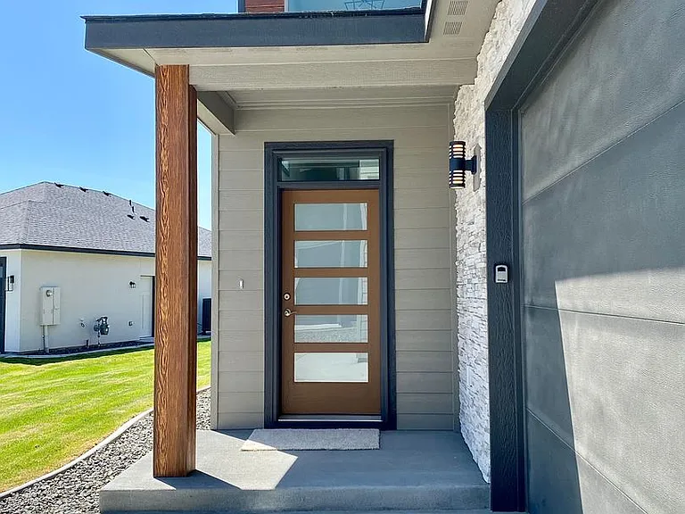 6033 W 30th Ave — Photo 2
