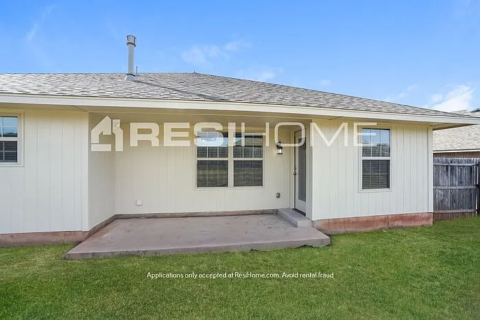 1541 NW 125th St — Photo 19