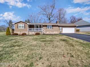 1024 Ridley Dr, Crossville, TN 38572