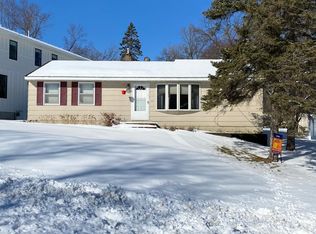 3222 Lake Shore Blvd, Wayzata, MN 55391