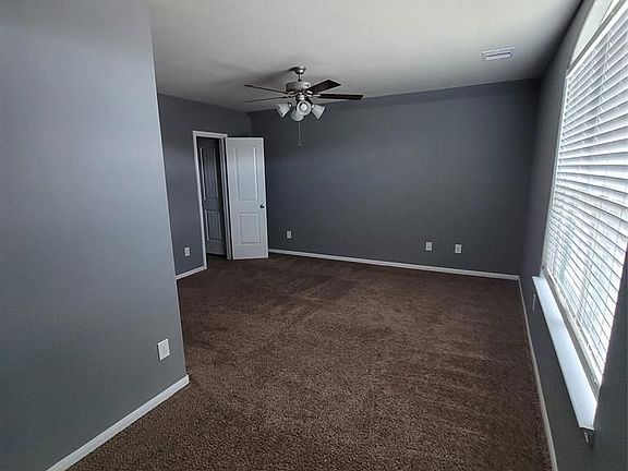 4th image of 3726 Arbor Trails Dr