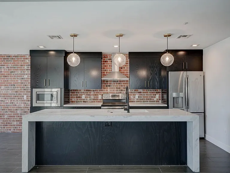 504 E Roosevelt St #1103 — Photo 8
