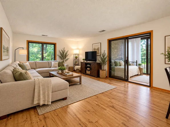 7200 Cahill Rd APT 106, Edina, MN 55439
