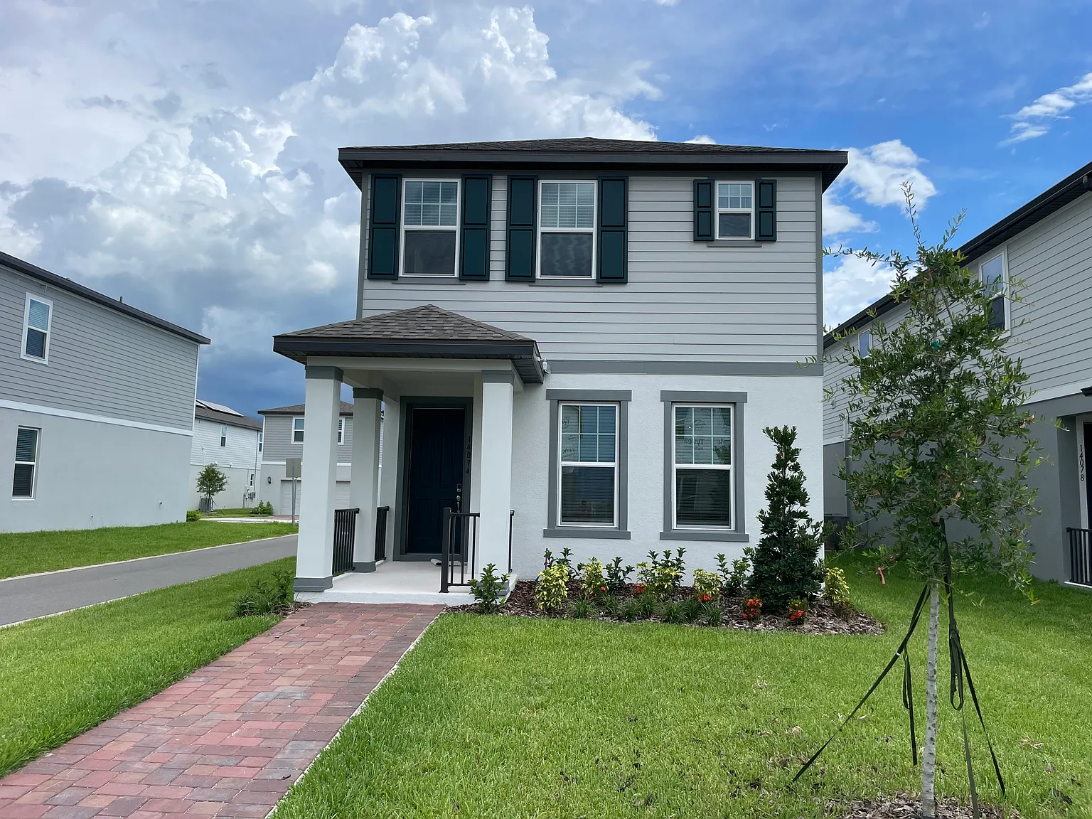 4 bed, 2.5 bath, 2082 sqft, $2,850 — Photo 1