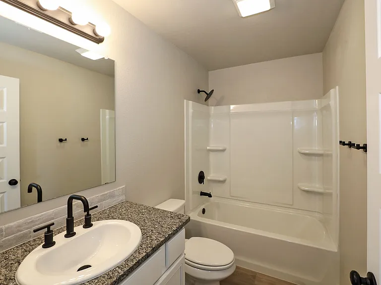 6669 Athens St — Photo 17