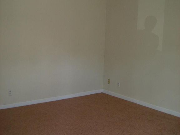 5th image of 113 Hickory Trce APT 2