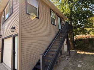1217 N Austin Garage Apartment, Denton, TX 76201