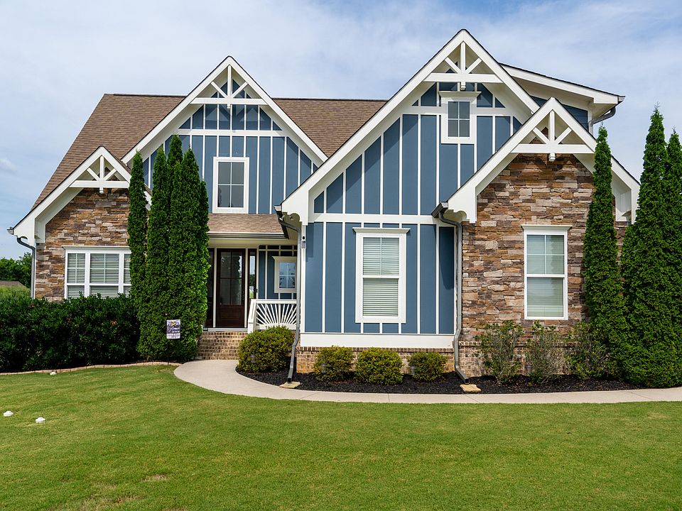 1st image of 8715 Seven Lakes Dr