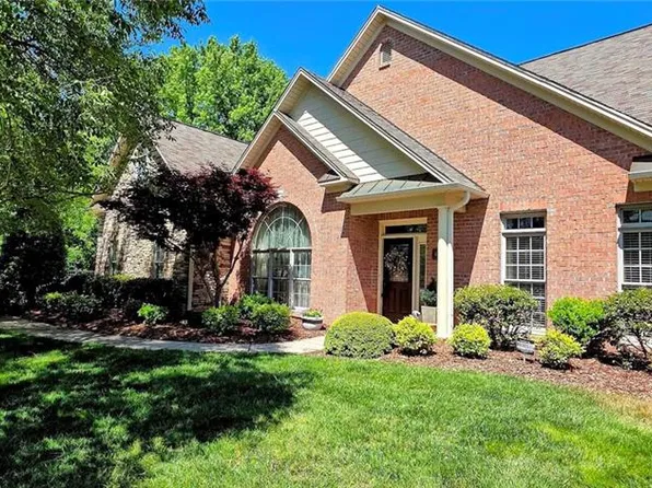 4106 Pennfield Way, High Point, NC 27262