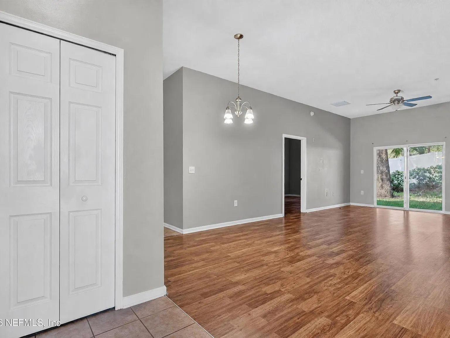 3 bed, 2.5 bath, 1346 sqft, $1,850 — Photo 4