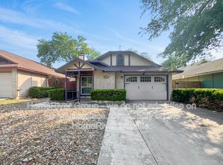 3318 Stoney Sq, San Antonio, TX 78247