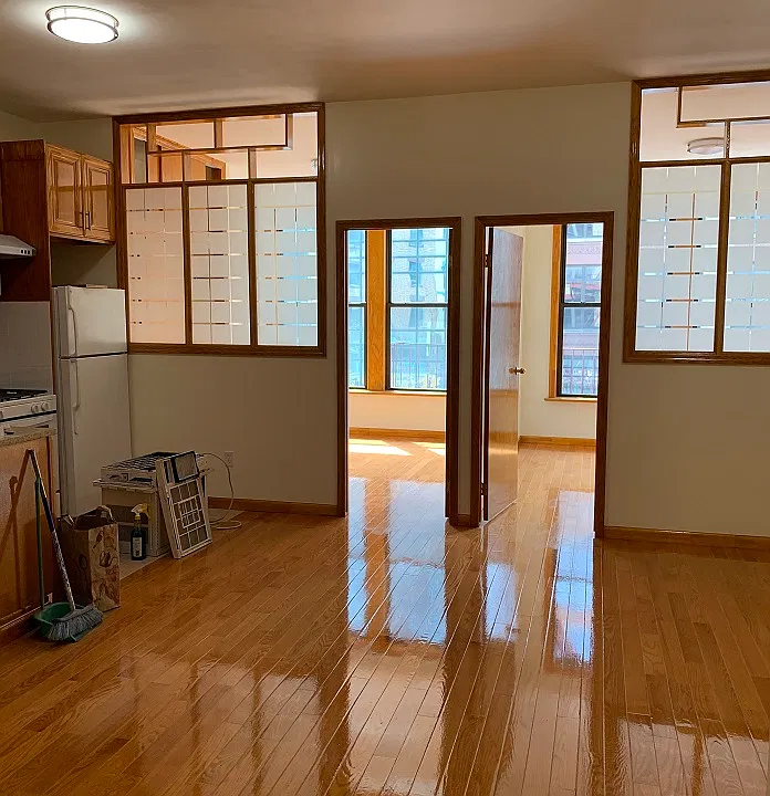 36 E Broadway #4A
