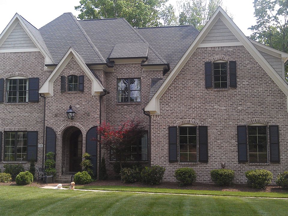 1st image of 15 Wynnewood Ct