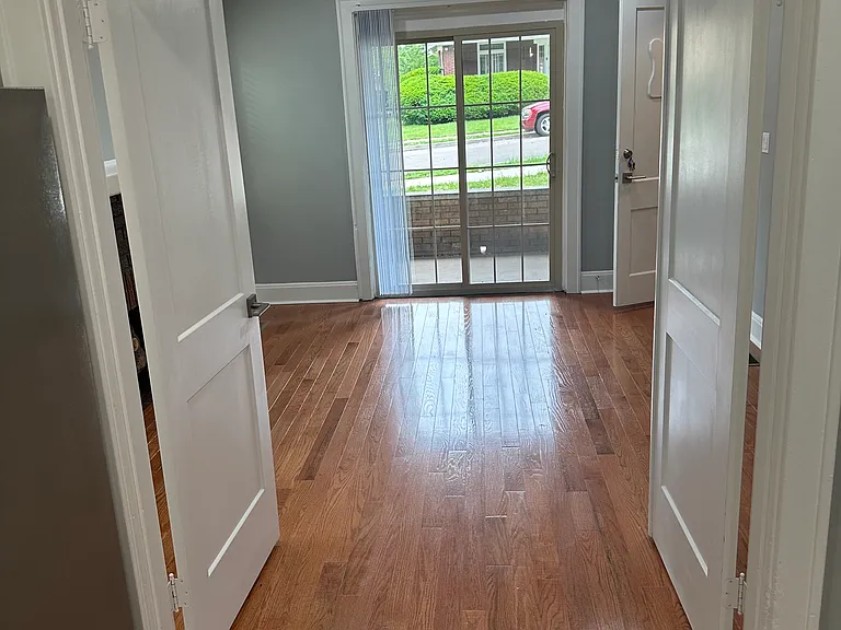 141 Louis Ave #1 — Photo 9