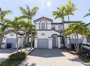 7645 NW 116th Pl, Doral, FL 33178