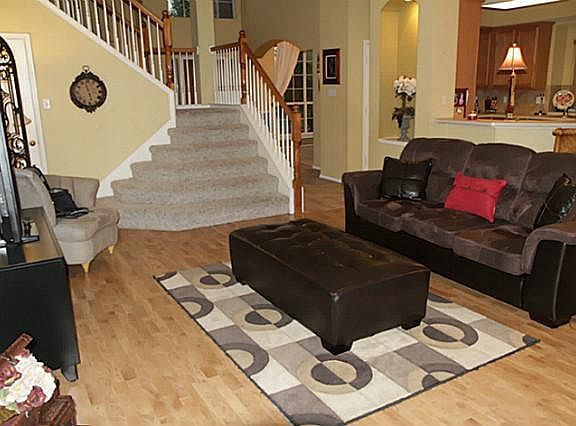 5th image of 7937 Stansfield Dr