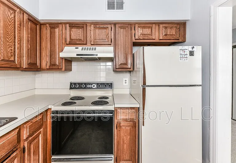 2603 Arlington Blvd #102 — Photo 11