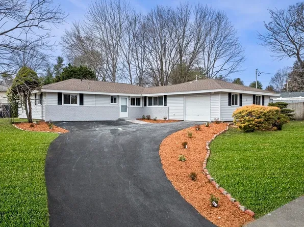 3 Blackstone St, Peabody, MA 01960