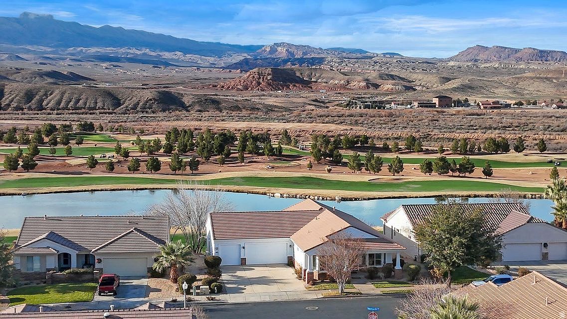 1866 W Wide River Dr
