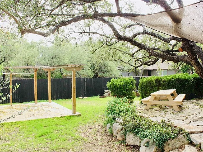 105 N Summit Ridge Dr — Photo 17