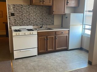 1438 Wolf St #3R, Philadelphia, PA 19145