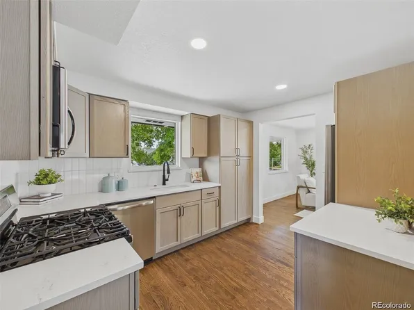 1370 Zenobia Street, Denver, CO 80204