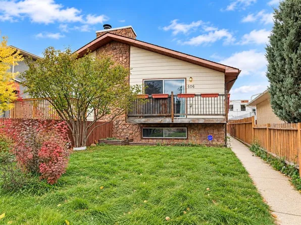 606 S 34th Ave NE, Calgary, AB T2E 2K2