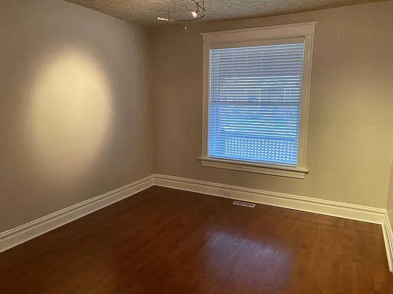 5774 McPherson Ave #1 — Photo 4