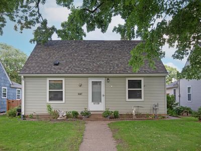 5729 37th Ave S, Minneapolis, MN, 55417