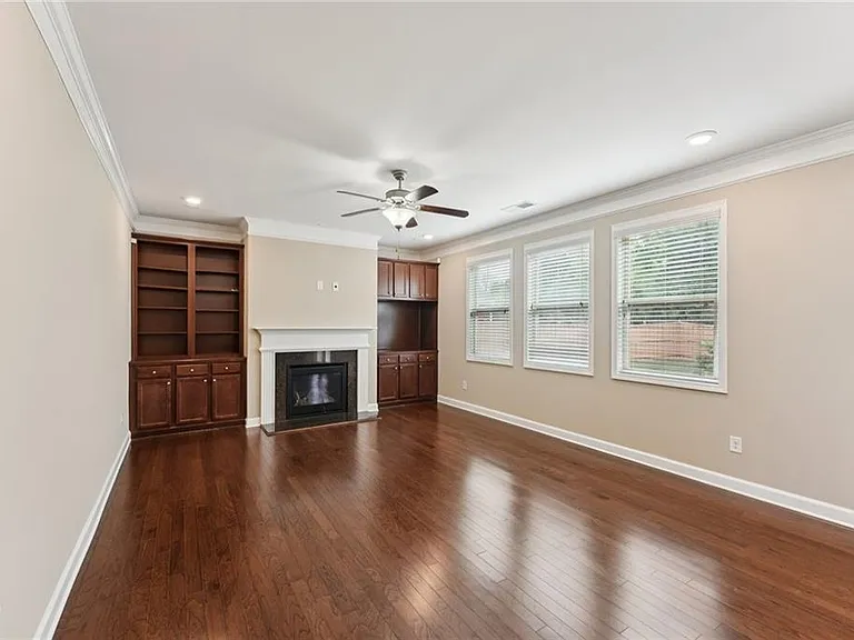 6370 Shiloh Woods Dr — Photo 14