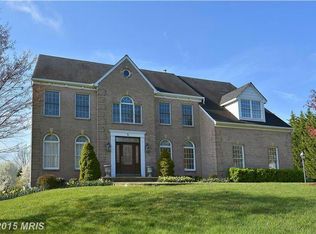 6 Grey Pebble Ct, Germantown, MD 20874