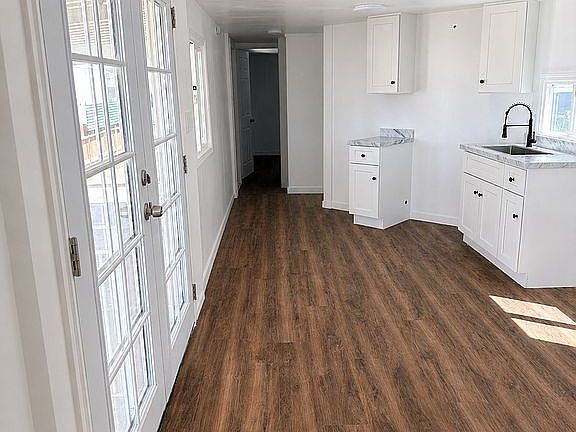 3rd image of 5000 Pierce Rd Space 17