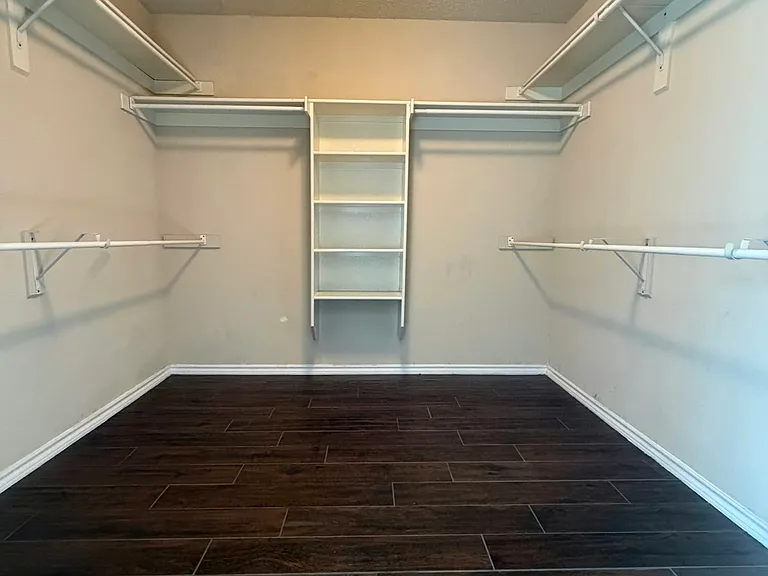 116 Enchanted Forest Dr — Photo 5