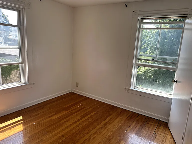 82 Florence St #2 — Photo 13