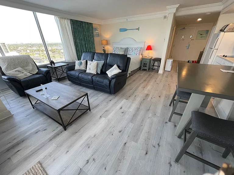 2700 N Atlantic Ave #910 — Photo 5
