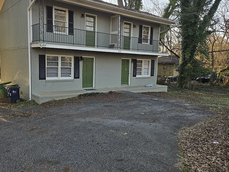 320 Vine St #A — Photo 1