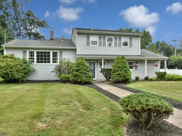 32 Braemar Dr, Wayne Twp., NJ 07470