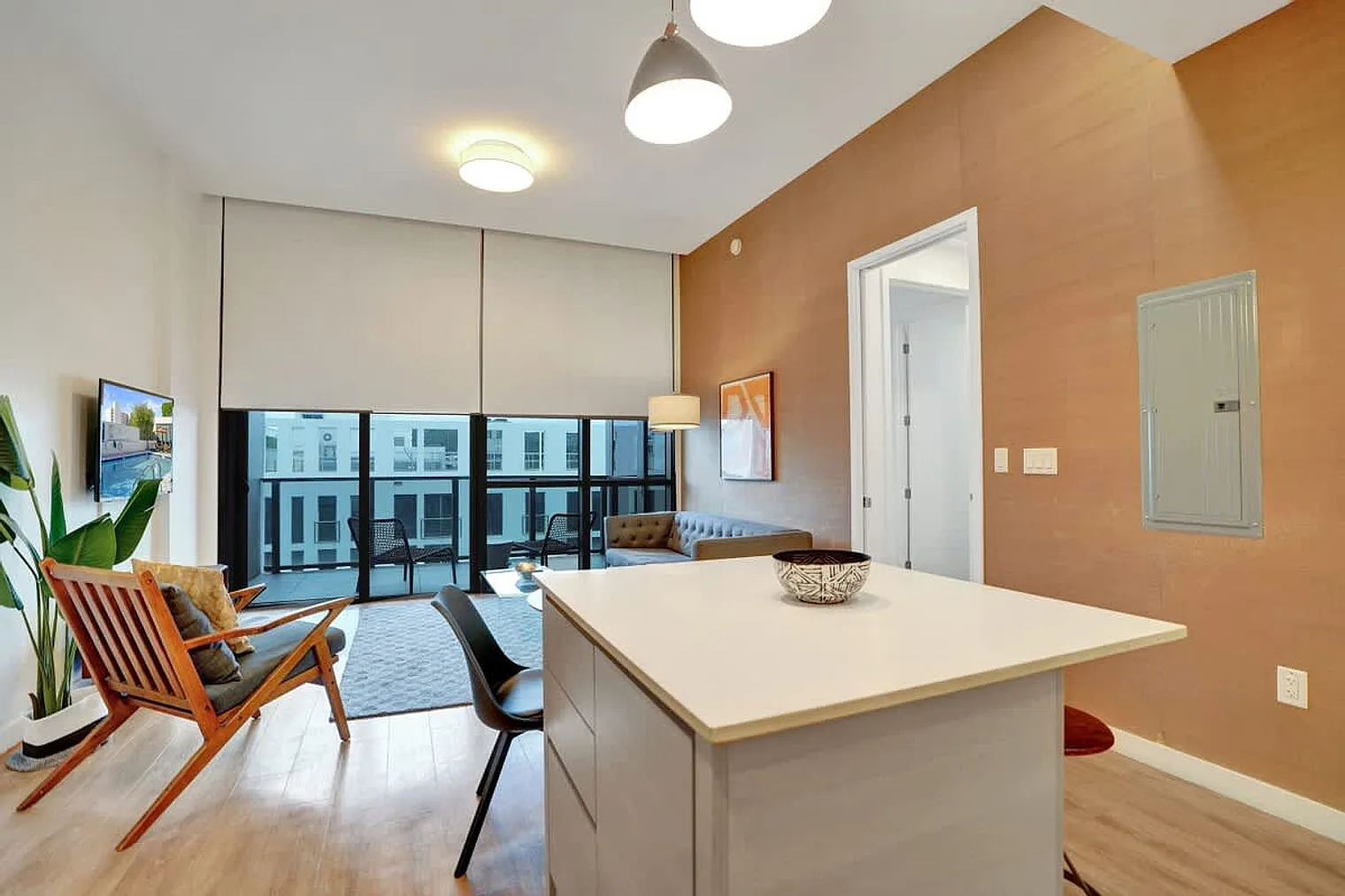 1 bed, 1.0 bath, $13,023 — Photo 3